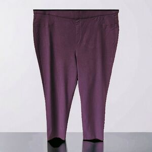 NWOT GLORIA VANDERBILT Plus Size Casual Purple Pants.